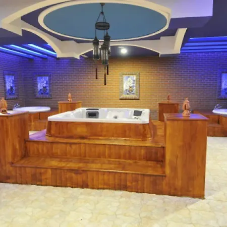 فندق Noxinn Club