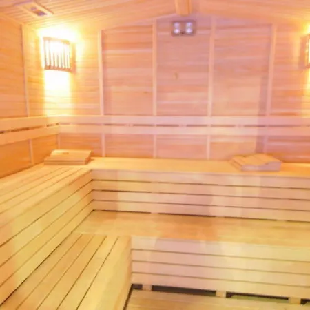 Noxinn Club فندق 5*