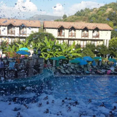Noxinn Club فندق 5*