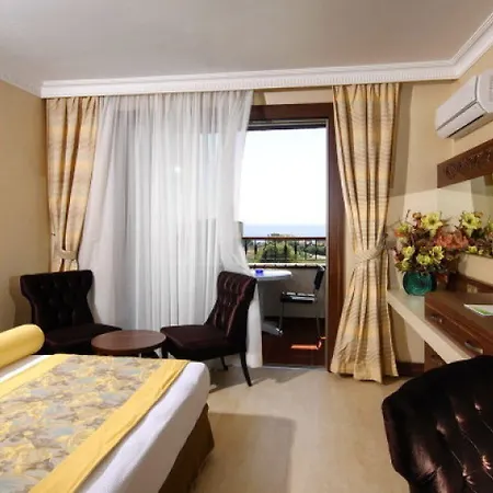 Noxinn Club فندق كوناكلي