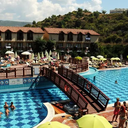 Noxinn Club Hotel Konakli