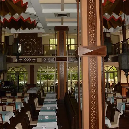 فندق Noxinn Club