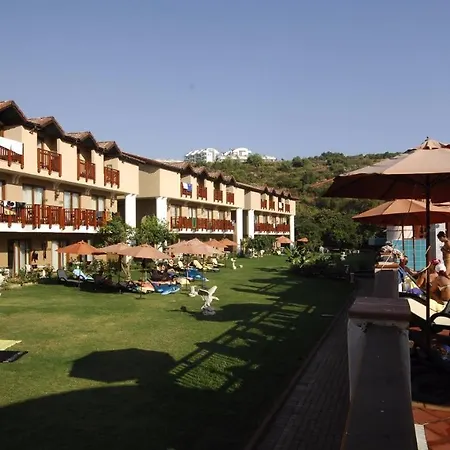 فندق Noxinn Club 5*