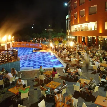 فندق Noxinn Club 5*
